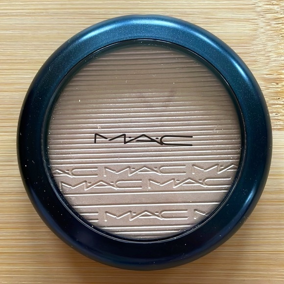 Brand New MAC Extra Dimension Skinfinish Liquid-Powder Highlighter Double-Gleam - Picture 4 of 16